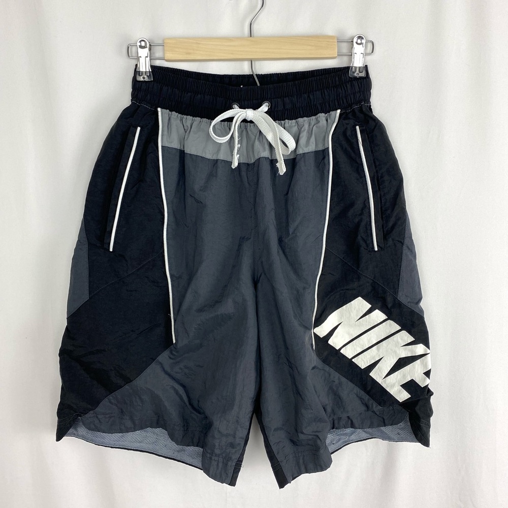 Nike Retro Nylon Elastic Shorts